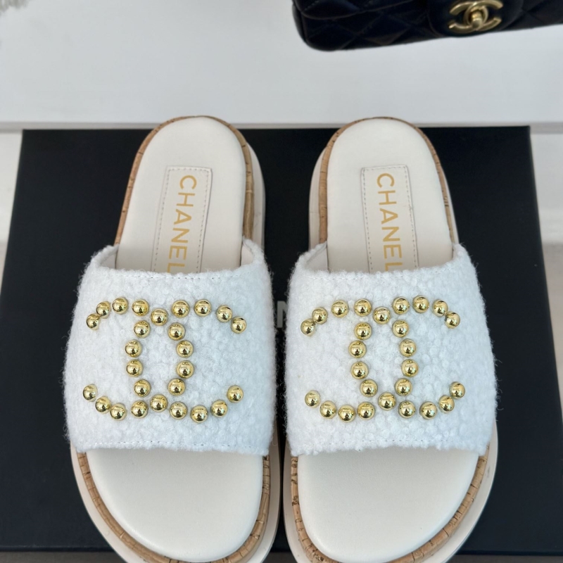 Ch*el slippers
